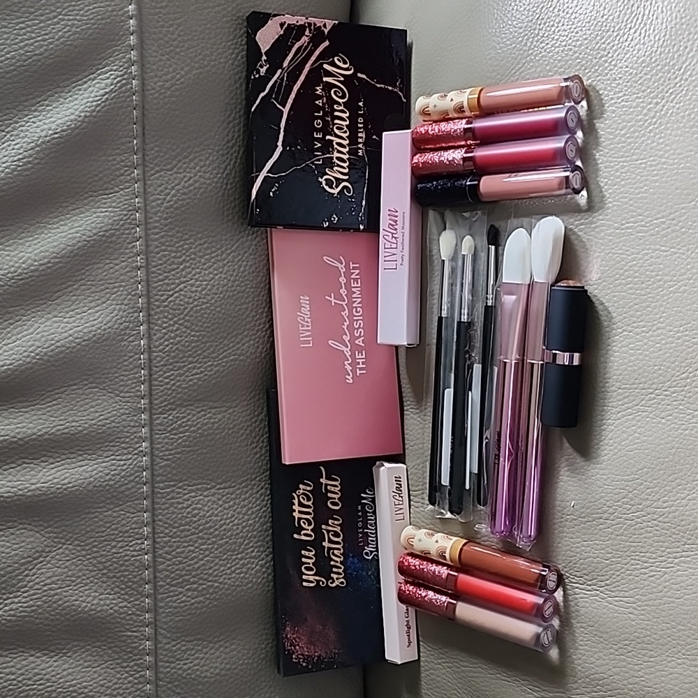 Brand new Makeup Bundle
